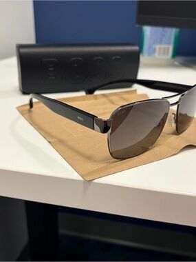 Men’s boss 1441/s polarized